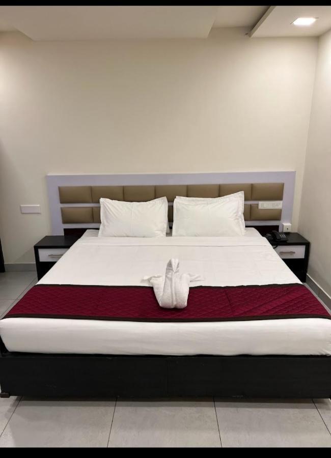 Clarks Inn Express ,Sirkazhi المظهر الخارجي الصورة
